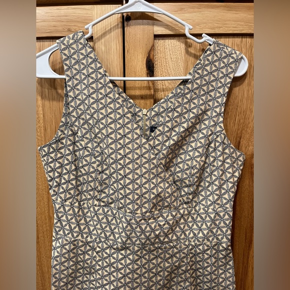 GAP Tan Black White Floral Abstract Print Fit Flare Mini Dress - Picture 3 of 5